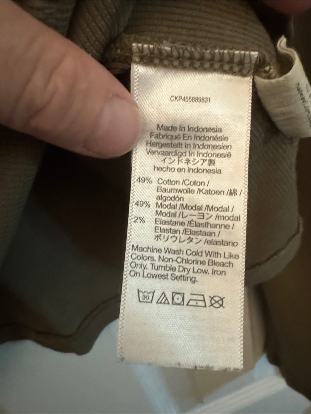 VGUC Madewell Drapey-Rib Henley Tee in Olive Green - Picture 5 of 7